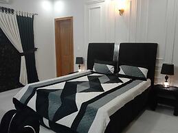 SKM Lodges