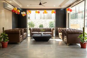 Divine Hotels & Banquets