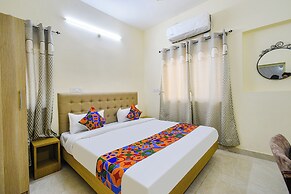 Fabhotel Rk Suites