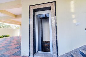 Fabhotel Rk Suites
