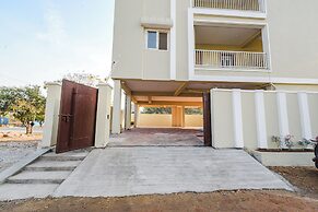 Fabhotel Rk Suites