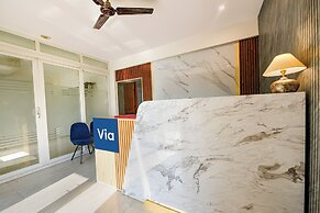 Fabhotel Ar Suites