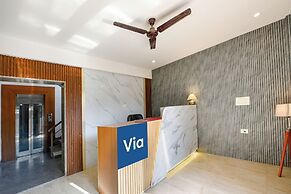 Fabhotel Ar Suites