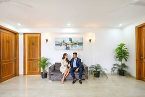 Fabhotel Ar Suites