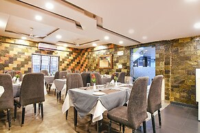 Fabhotel Prime Familto