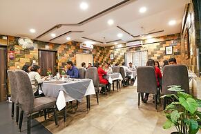 Fabhotel Prime Familto