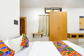 Fabhotel Elegance