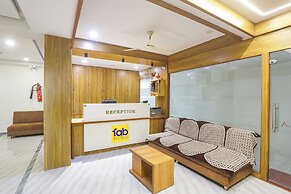 Fabhotel Raj Villa