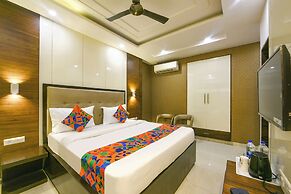 Fabhotel Just Inn