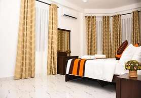 Mamma Raji Hotel
