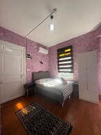 Taksim Cinar Suit