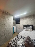 Taksim Cinar Suit