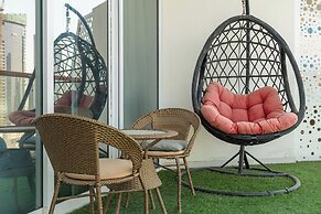Studio with Canal Views by Bespoke