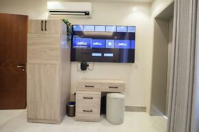 Elite One-Bedroom Apt AlRimal-4