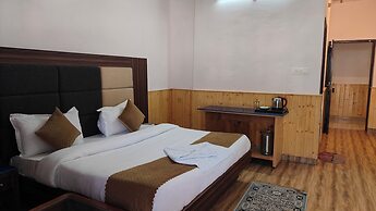 HOTEL CLOUD HEIGHT