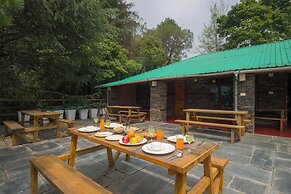 Alaya Stays Suro Woodcrest Chalet