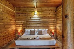 Alaya Stays Suro Woodcrest Chalet