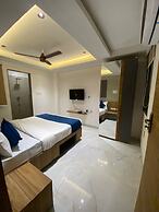 JMB Hotel Height