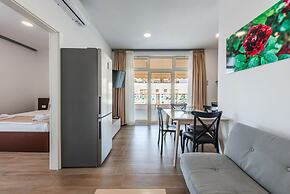 Seaview Haven - Trendafili