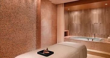Luxury Studio Near Wafi Mall Top Attractions