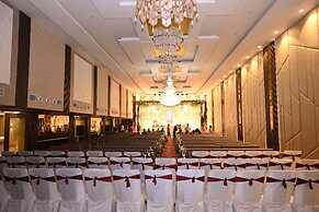 Balaji Palace Kashi