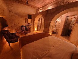 LA DİAS CAVE CAPPADOCİA
