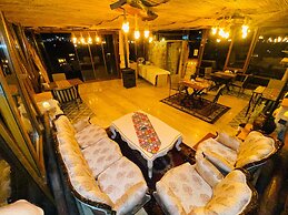 LA DİAS CAVE CAPPADOCİA