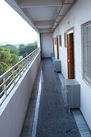 Hiraa inn Studio Apartments