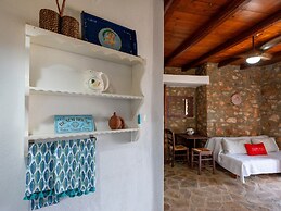 Elena s Traditional Dreamhouse