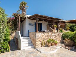 Elena s Traditional Dreamhouse