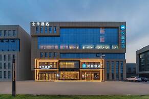 Full Season Hotel
