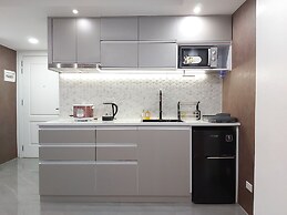 Azure Urban Resort Staycation