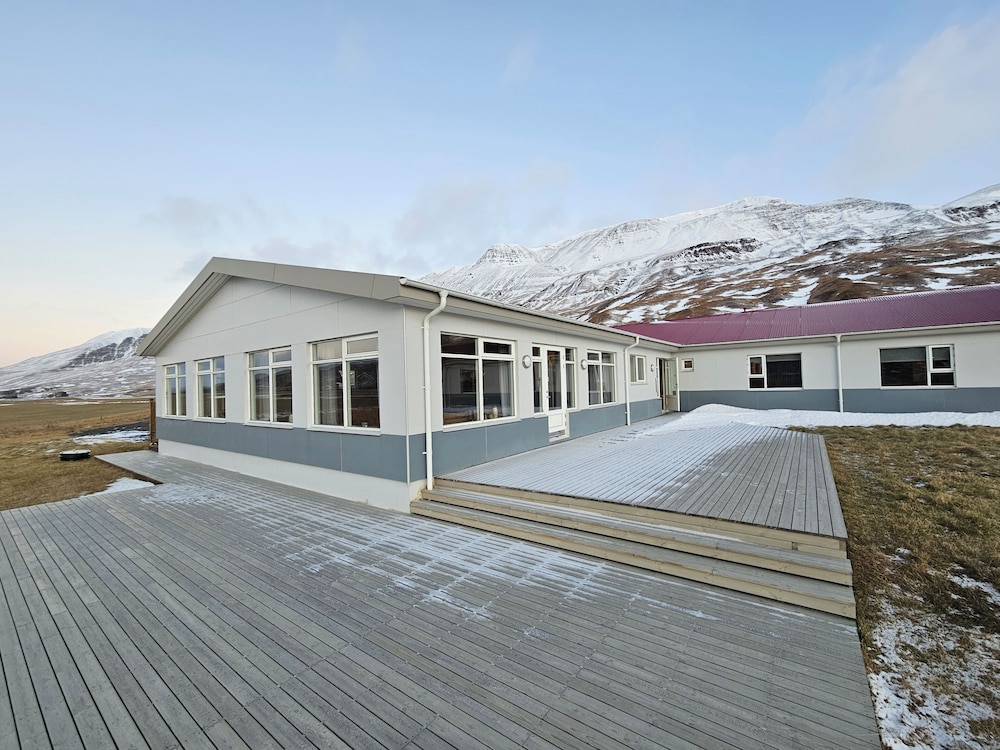 Long Valley Lodge