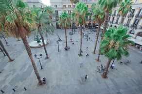 Classic Plaza Real