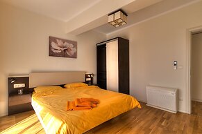 Sea View Apartments MonteBook