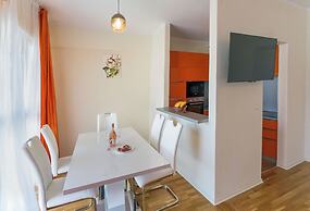 Sea View Apartments MonteBook