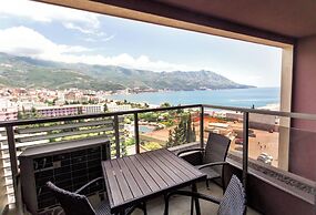 Sea View Apartments MonteBook