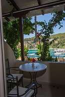 Liadromia Hotel