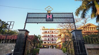 Haveli Banquet & Resort