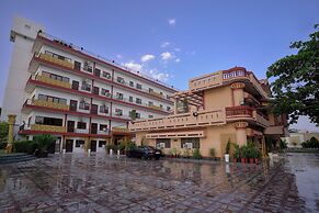 Haveli Banquet & Resort