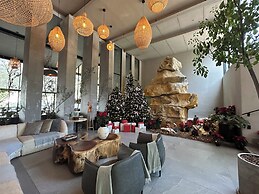 Serenzzo Hotel & Cuisine