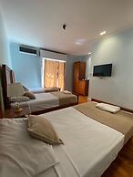 cairo house hostel