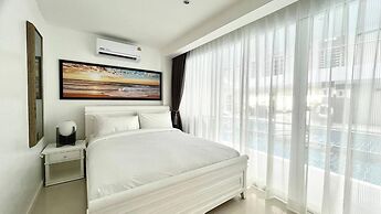 B12 - 2 Bedroom Condo With Pool Access, Karon Beach
