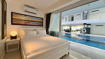 B12 - 2 Bedroom Condo With Pool Access, Karon Beach