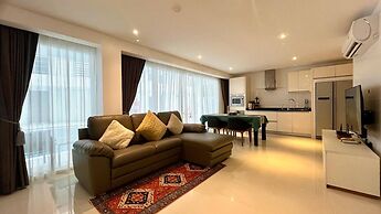 B12 - 2 Bedroom Condo With Pool Access, Karon Beach