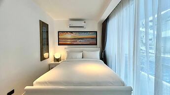 B12 - 2 Bedroom Condo With Pool Access, Karon Beach