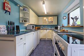 Sylvie's Country Cottage