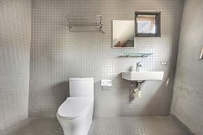 Huyan Museum BnB - Concrete Design