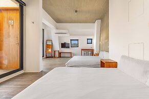 Huyan Museum BnB - Concrete Design