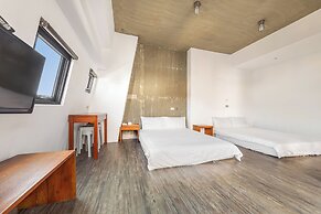 Huyan Museum BnB - Concrete Design